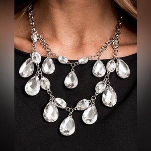 The Sarah Zi collection necklace
